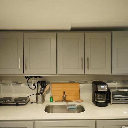 Cozy 2 Bedroom In A Lovely Forest Hills Neighborhood 纽约 外观 照片