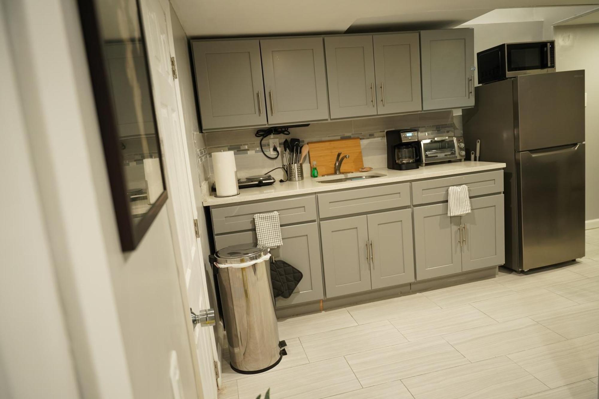 Cozy 2 Bedroom In A Lovely Forest Hills Neighborhood 纽约 外观 照片